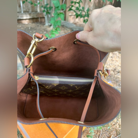 Louis Vuitton NeoNoe MM bucket bag Caramel Beautiful Receipt Shoulder Crossbody - Picture 14 of 16